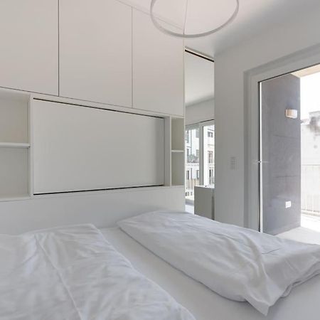 Ferienwohnung Neu Und Hell In Zentraler Ruhelage Mit Parkplatz Wien Exterior foto