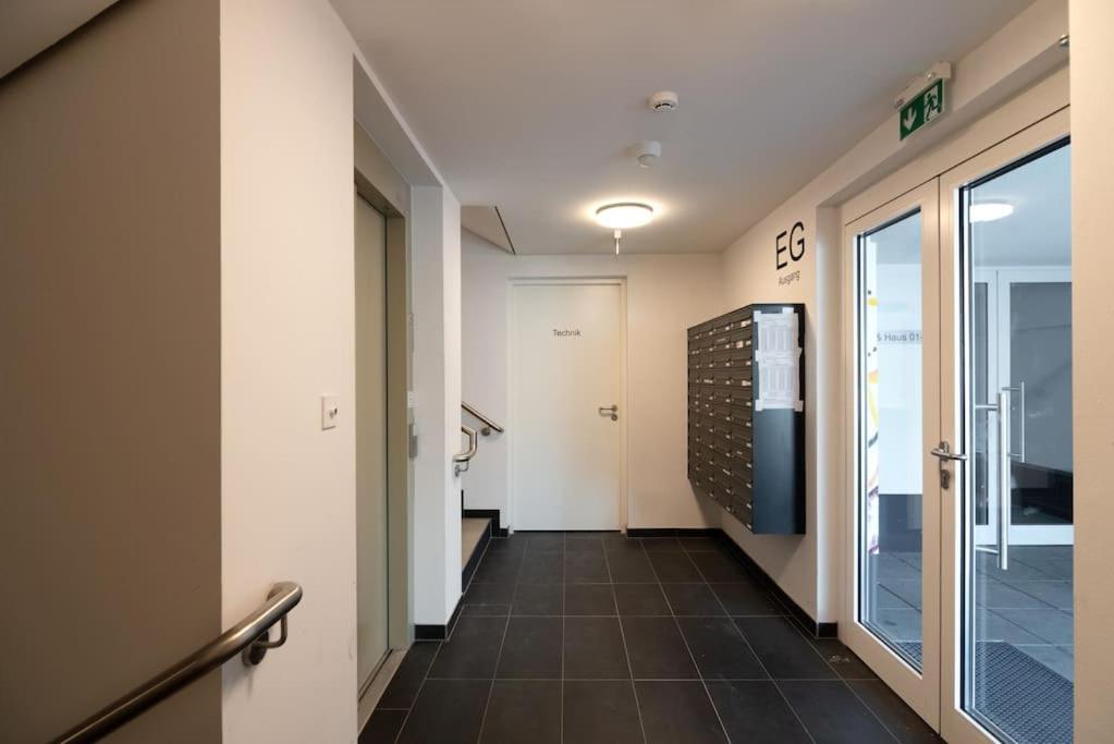 Ferienwohnung Neu Und Hell In Zentraler Ruhelage Mit Parkplatz Wien Exterior foto